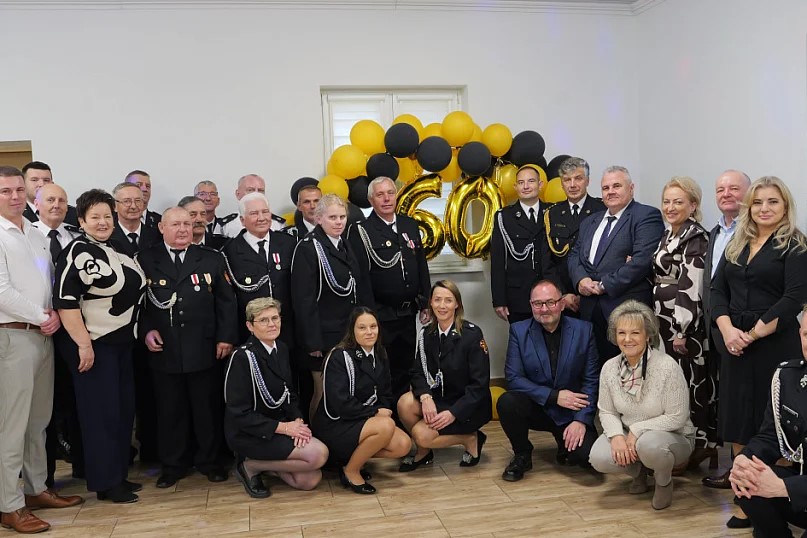 🔥 60 LAT NA STRAŻY! Huczny Jubileusz OSP Grodkowo-Zawisze – Odznaczenia wręczone!